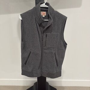 J.Crew knitwear men’s sport vest size small.